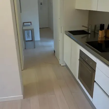 17 Apartment